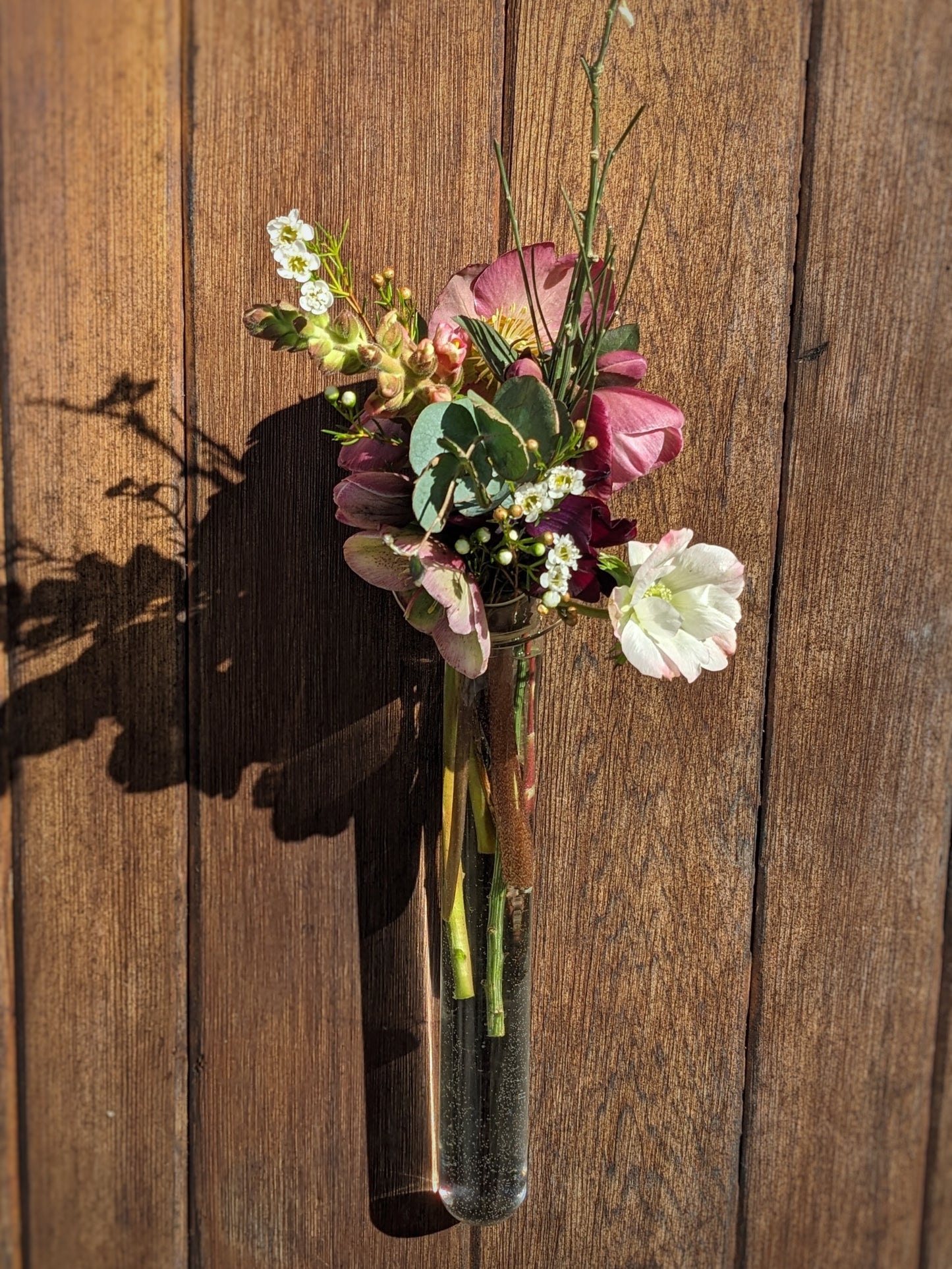 Hanging tube Vase