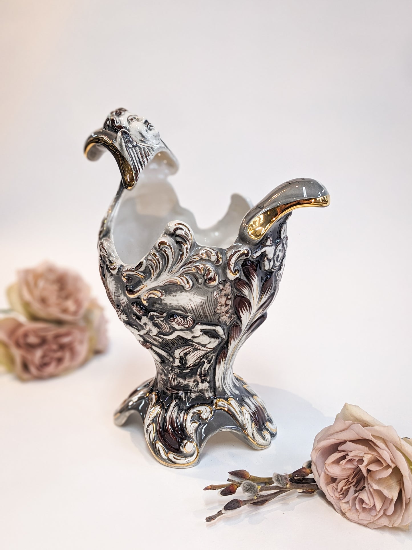 Elpa Porcelain Decorative Vase
