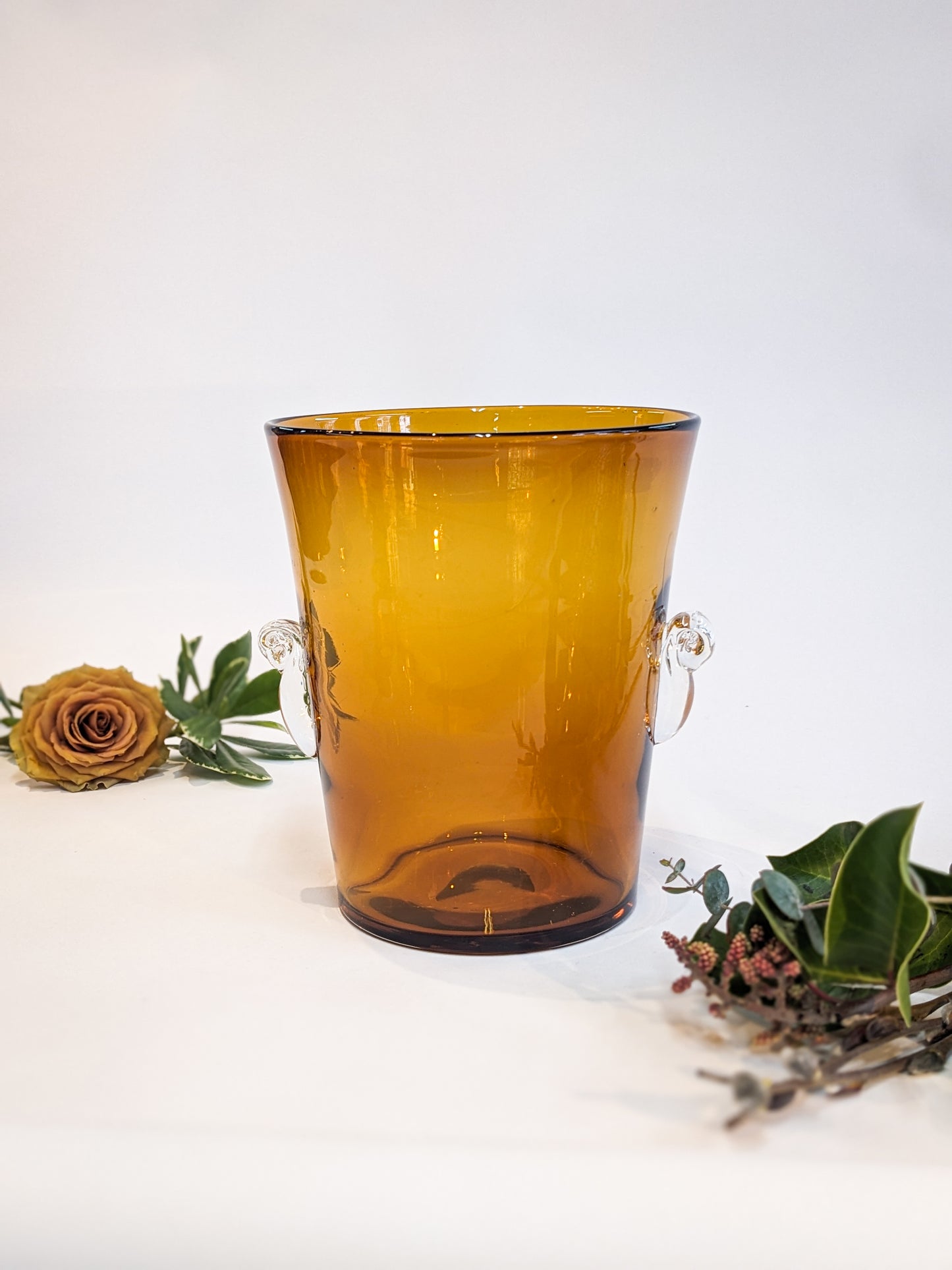 Amber Handled Cylinder
