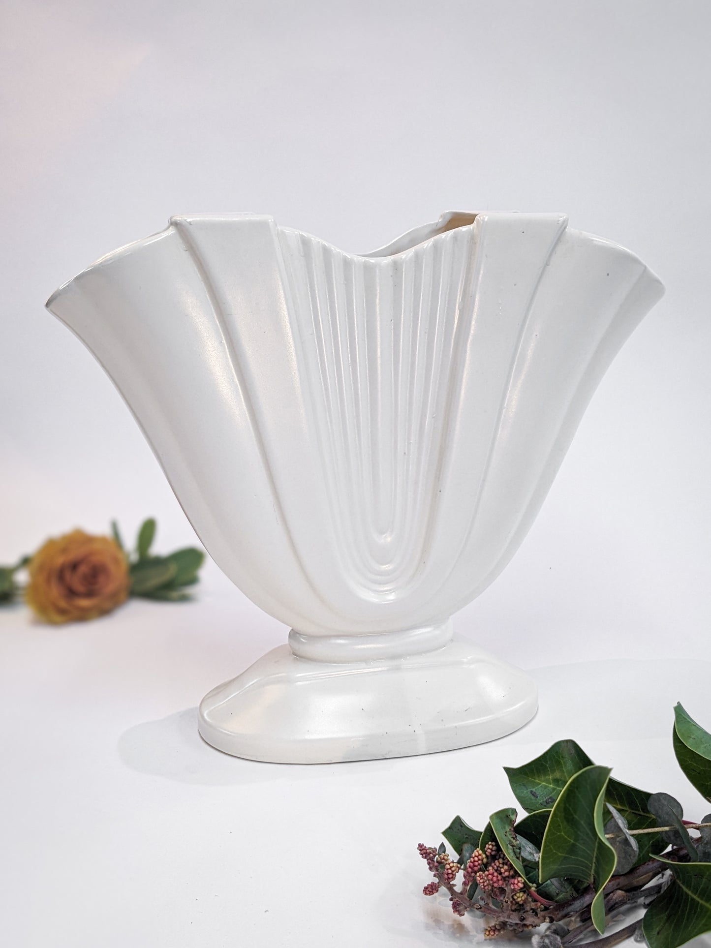 Haeger Gladiola Vase