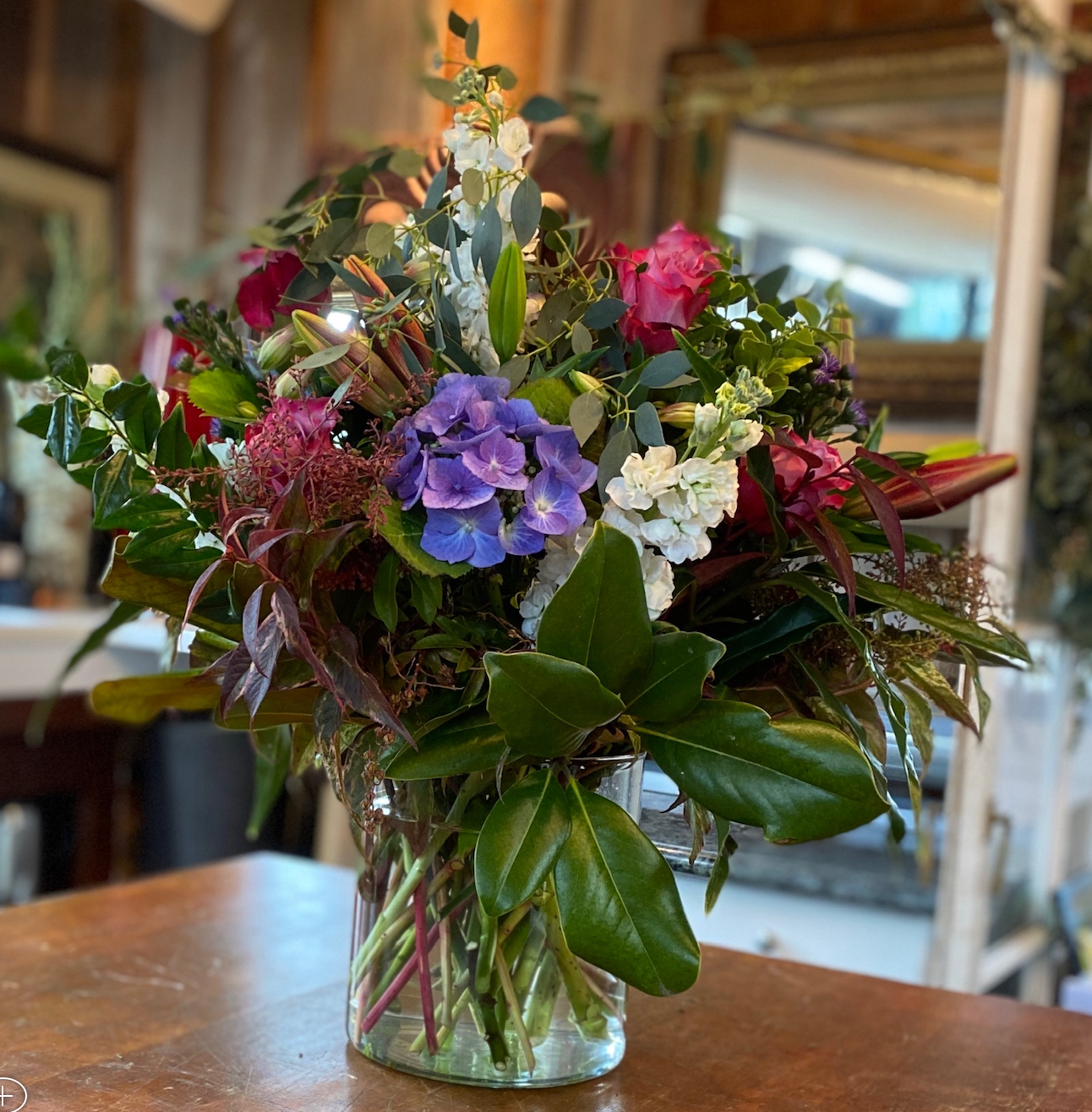 A Floral Arrangement in Vase (4726565666897)