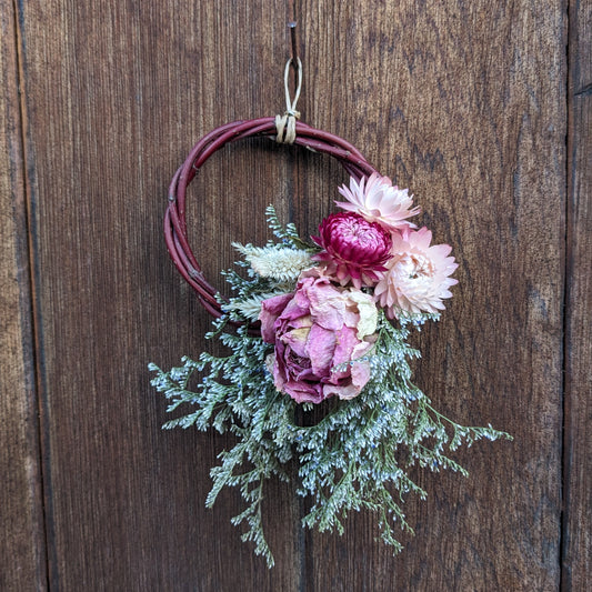 4" Dried Mini Wreath