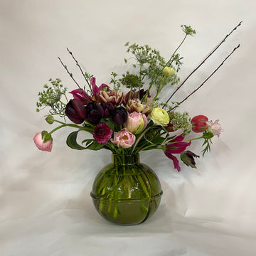 A Vintage Style Glass Vase Arrangement (4736700842065)